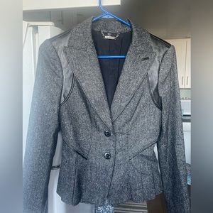 Charcoal fitted blazer with faux leather trim